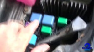 Lexus RX400h Hybrid OBDII port/fuse and relay locations