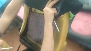 Снимаем обшивку с сидений Peugeot 406