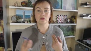 Как носить броши в осенне-зимний период.  Броши на свитерах и кардиганах, обзор