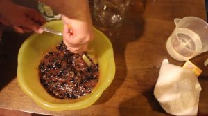 Кулинарная рубрика. Делаю ликёр из черной смородины.