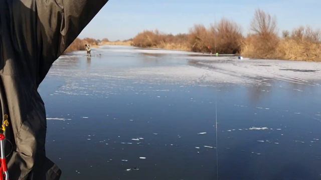 Зимняя рыбалка в Астрахани смотреть онлайн