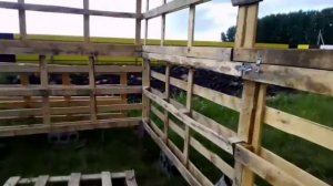 Бюджетный дом из паллетов. Стройка.