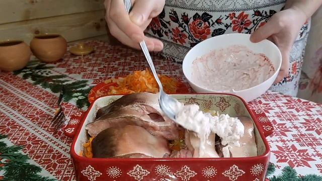 ГОРБУША ПО- ДЕРЕВЕНСКИ СО СМЕТАНОЙ. ВКУСНО И ПОЛЕЗНО. КАК ПРИГОТОВИТЬ ГОРБУШУ В ДУХОВКЕ. СОЧНАЯ РЫБ
