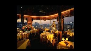 Почему парень должен платить за девушку