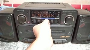 Магнитола/FM-радио Sony CFS-715S