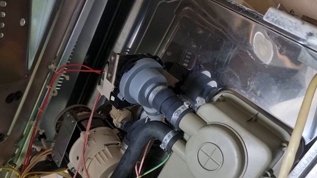 ремонт посудомойка Exquisite смотреть онлайн