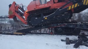 Съезд бульдозера Т 500с платформы .Советский бульдозер .