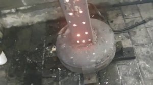 Самодельная ЧУДО печка для гаража, работает на отработке