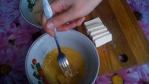 Моментальная Закуска.Быстро готовится и быстро съедается. Жареный плавленый сырок