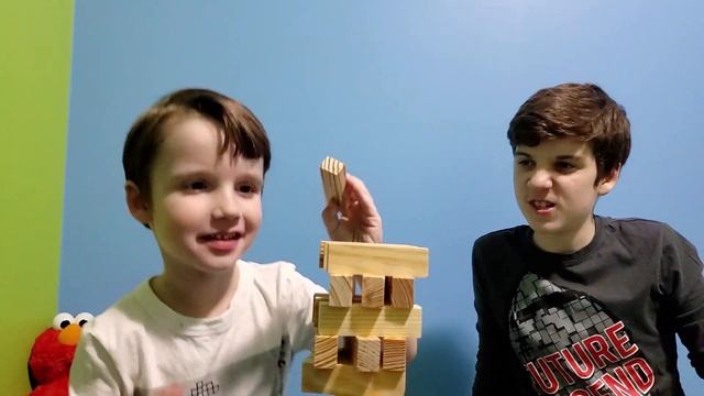 Игра Башня / Tumbling Towers смотреть онлайн