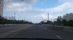 РАЗВОРОТЫ и ПОВОРОТЫ НА ТРАМВАЙНЫХ ПУТЯХ. Вождение по городу