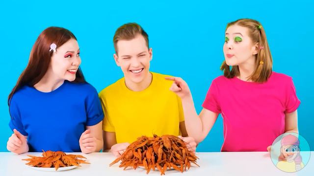 Секретный домик под кроватью | Богатая vs Бедная Челлендж с декором комнаты от TeenChallenge смотреть онлайн