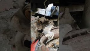 Toyota toyoace 2 часть, снимаем передние тормозные диски