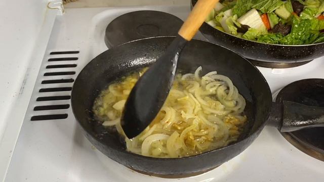 Цомянь лагман🥢. НЕ ДЕГЕН СҰМДЫҚ ШЕБЕРЛІК😱. ҚУЫРЫЛҒАН ЛАҒМАН. Гуйру лагман. қазақша рецепт смотреть онлайн