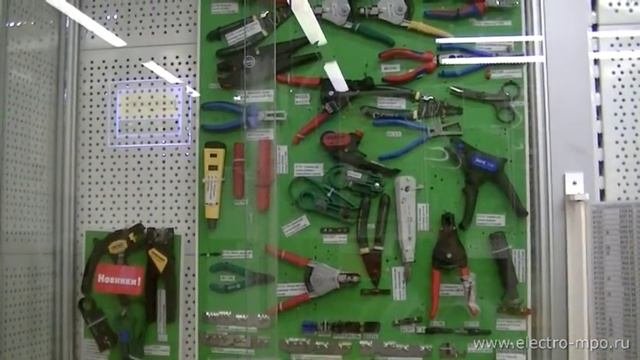 Монтаж F-штекера на телевизионный кабель