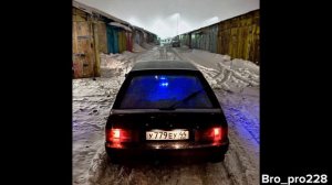 ДЯДЯ УСТУПИТЕ ДОРОГУ МОЛОДЫМ РЕМИКС В ТАЧКУ 🗿🍷🥀