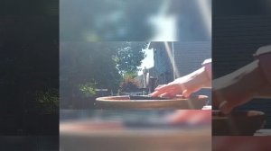 Видео обзор мини фонтана, работающего от солнечной батареи.
