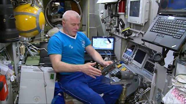 Космонавт Олег Новицкий отправил заявку на электронное голосование