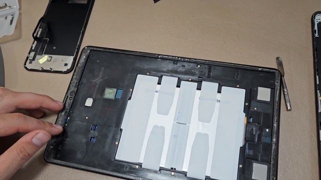 Samsung Tab A переклейка стекла , ремонт, разборка сборка смотреть онлайн