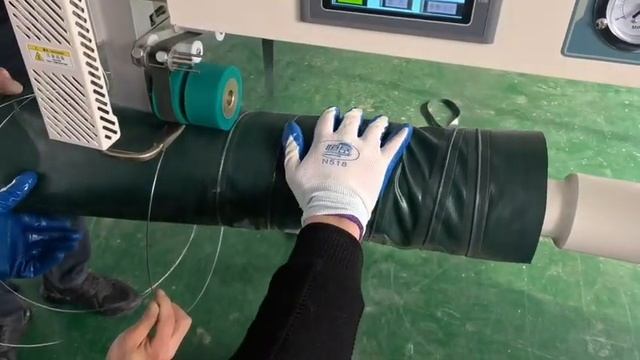 Производство воздуховода из гофрированной ткани ПВХ смотреть онлайн