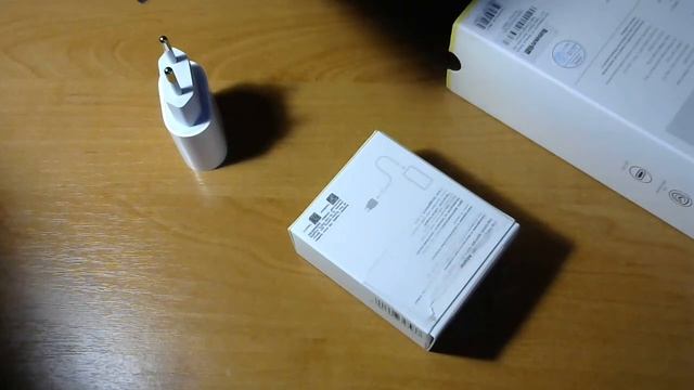 Зарядные устройства к IPhone 11. смотреть онлайн