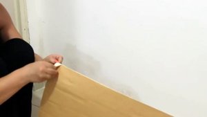Монтаж самоклеящихся панелей