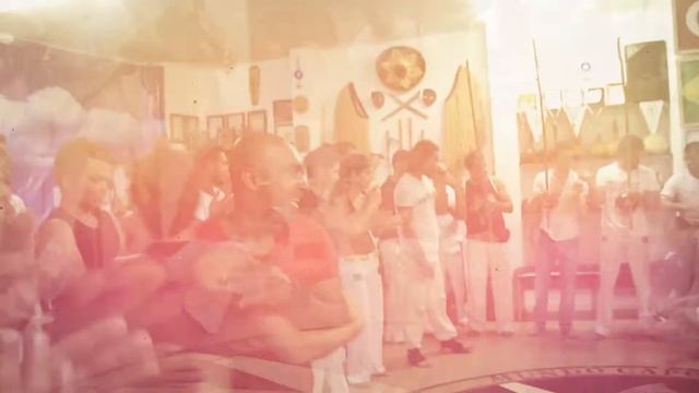 Mundo Capoeira Batizado 2013 Dernek Roda смотреть онлайн