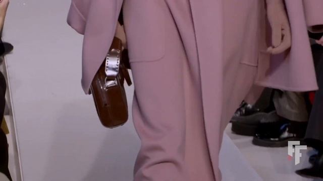 Плотные Ткани и Спокойные Цвета | Стилист Онлайн ViktoriProject смотреть онлайн