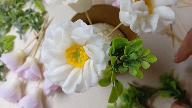 Нежный букет с колибри из мыла смотреть онлайн