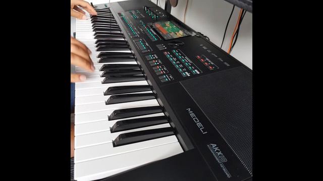 [AKX10] Strangers in the Night смотреть онлайн