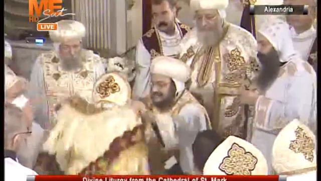 طقس ترقية آباء كهنة خلال القداس الإلهي بيد البابا تواضروس الثاني بالكنيسة المرقسية الكبرى بالإسكندر смотреть онлайн