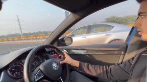 SKODA OCTAVIA VRS vs SKODA OCTAVIA 1.8 TSI : ROLL RACE