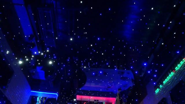 Galaxy Stretch Ceiling - Tour смотреть онлайн