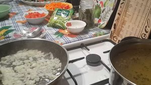 Суп с болгарским перцем и помидорами