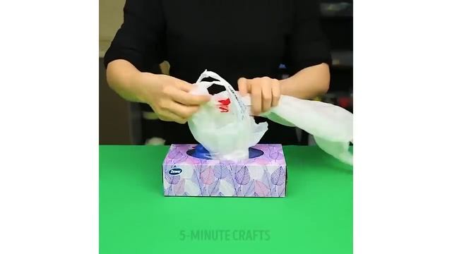 18 ИДЕЙ И ЛАЙФХАКОВ С ПЛАСТИКОВЫМИ ПАКЕТАМИ смотреть онлайн