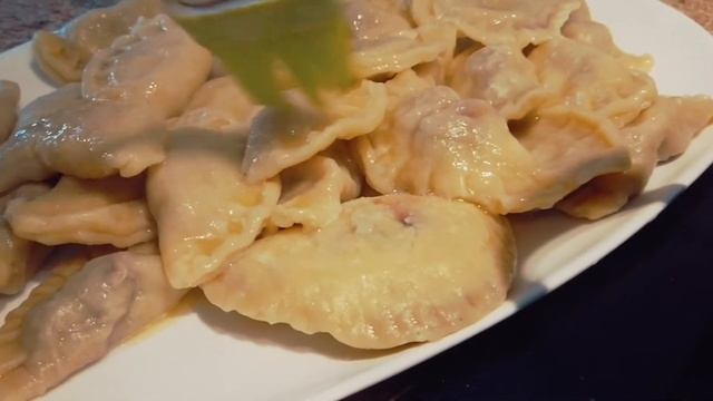 вареники с вишней ?