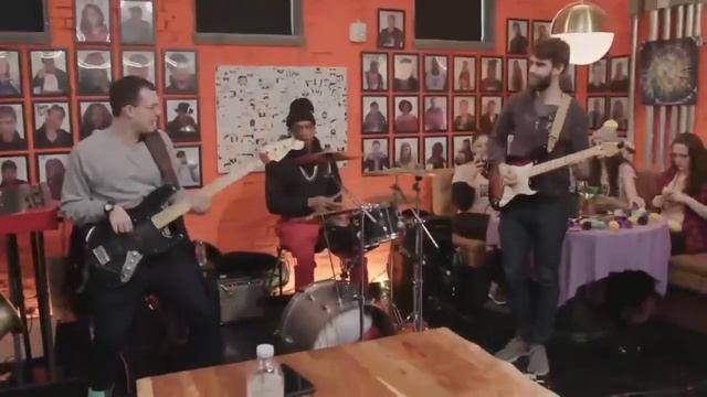 The Untitled Action Bronson Show S06E26 Jean Georges Gets His Frico On! | Action Bronson Show 2021 смотреть онлайн