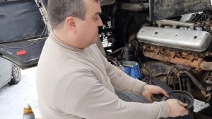 Как открутить  прикипевший масляный, топливный фильтр. МАЗ. Евро 3.