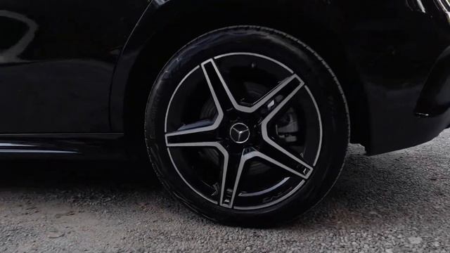 MERCEDES-BENZ A-CLASS 1.3 A 250 E AMG LINE EDITION PREMIUM PLUS Petrol Hybrid | WALK AROUND смотреть онлайн