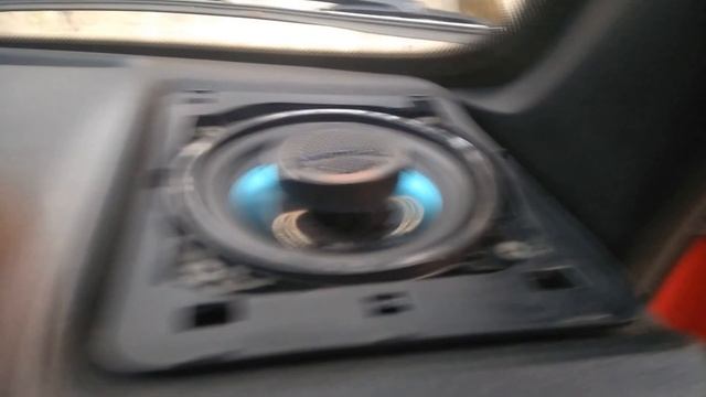 Установка твитеров в дверные карты, подключение через кроссовер смотреть онлайн