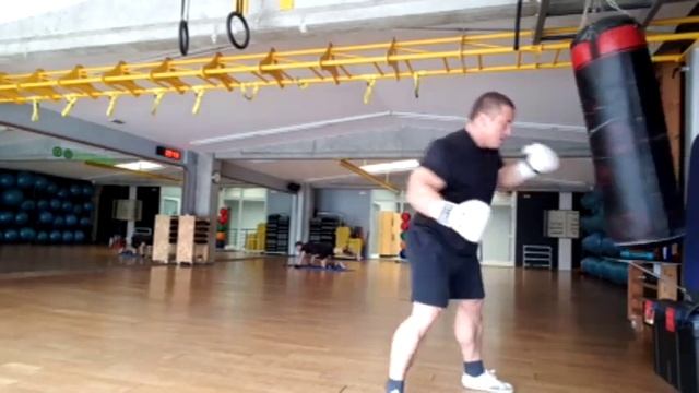 Кардио тренировка! Испания, Ллорет де Мар. смотреть онлайн