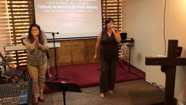 Прославление: "Ты есть Альфа и Омега"; "Свет, Путь, Истина и Жизнь"; "С Тобой знаю я все пройду" смотреть онлайн