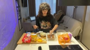 Лизкетч жоско готовит чизкейк?