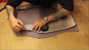 Как самостоятельно обтянуть сиденья кожей