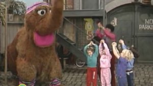 Sesame Street: The Snuffle Shuffle