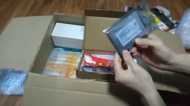 Распаковка посылки с Taobao. Положительный отзыв о Meest China смотреть онлайн