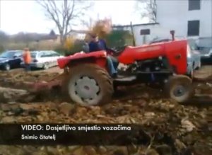 Фермер проучил автомобилистов