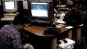 Парень Разбивает SONY PlayStation 2