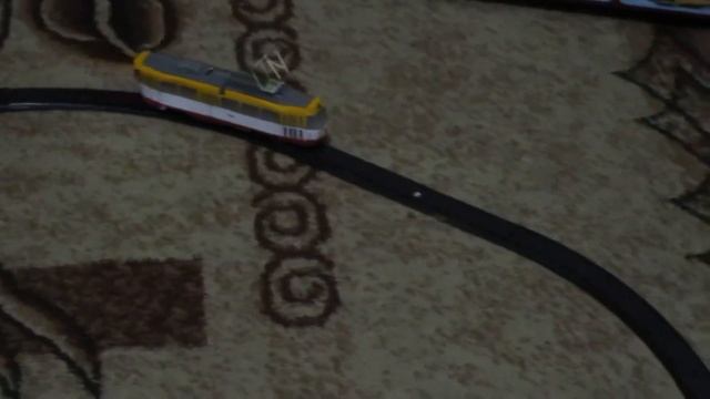 Делаем моторизированный бумажный трамвай смотреть онлайн