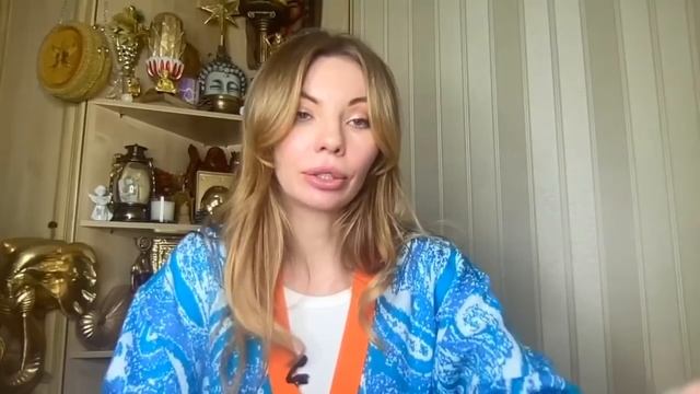 Разница между Тронным ангелом и Первой проекцией. Как вибрировать любовь. Что такое ключи и коды.